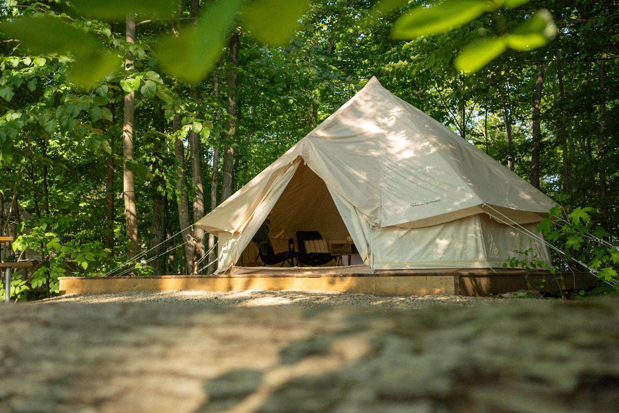 Отель Grotto Getaway Miller Lake Экстерьер фото