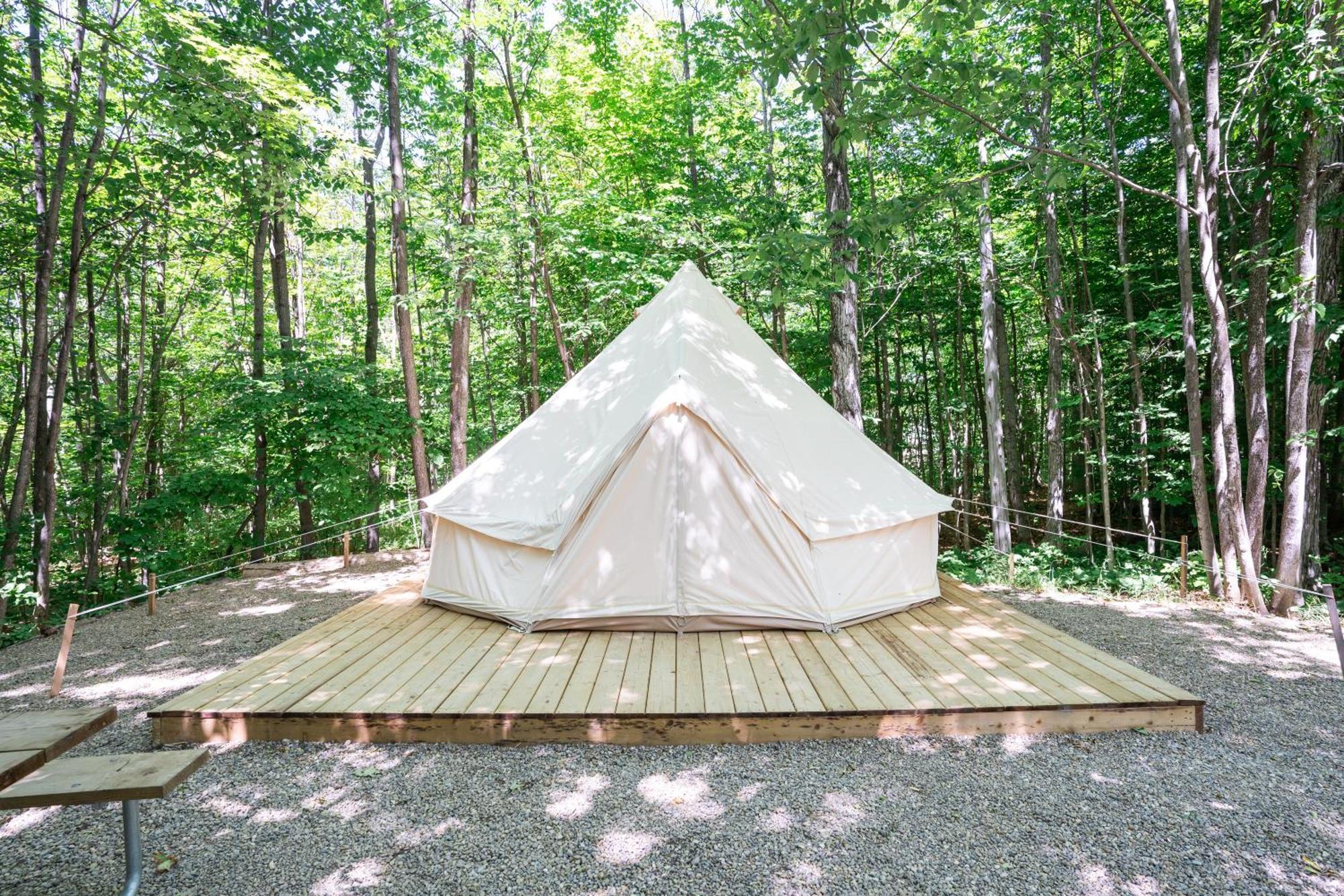 Отель Grotto Getaway Miller Lake Экстерьер фото