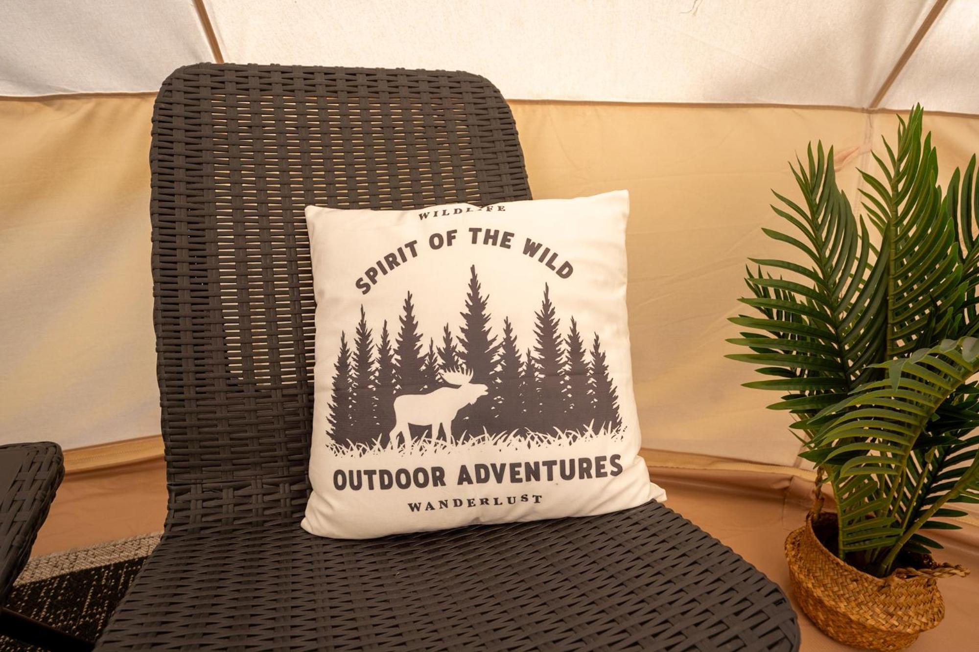 Отель Grotto Getaway Miller Lake Экстерьер фото